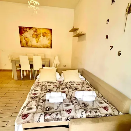 Domus Laterani By Jfm - Comfortable Apartment Big Terrace Colosseo Rome Exterior photo