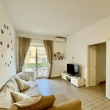 Domus Laterani By Jfm - Comfortable Apartment Big Terrace Colosseo Rome Exterior photo