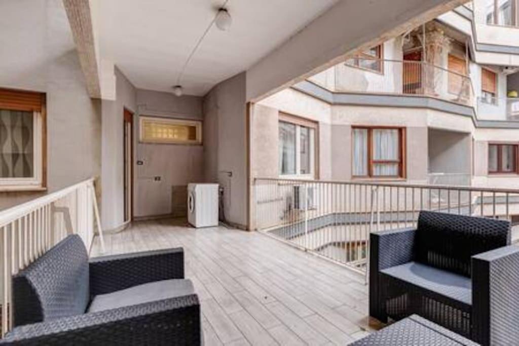 Domus Laterani By Jfm - Comfortable Big Terrace Colosseo Apartment