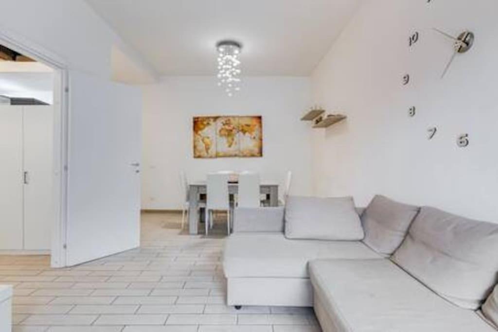 Domus Laterani By Jfm - Comfortable Big Terrace Colosseo Apartment *