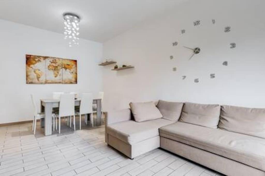 Domus Laterani By Jfm - Comfortable Big Terrace Colosseo Apartment *