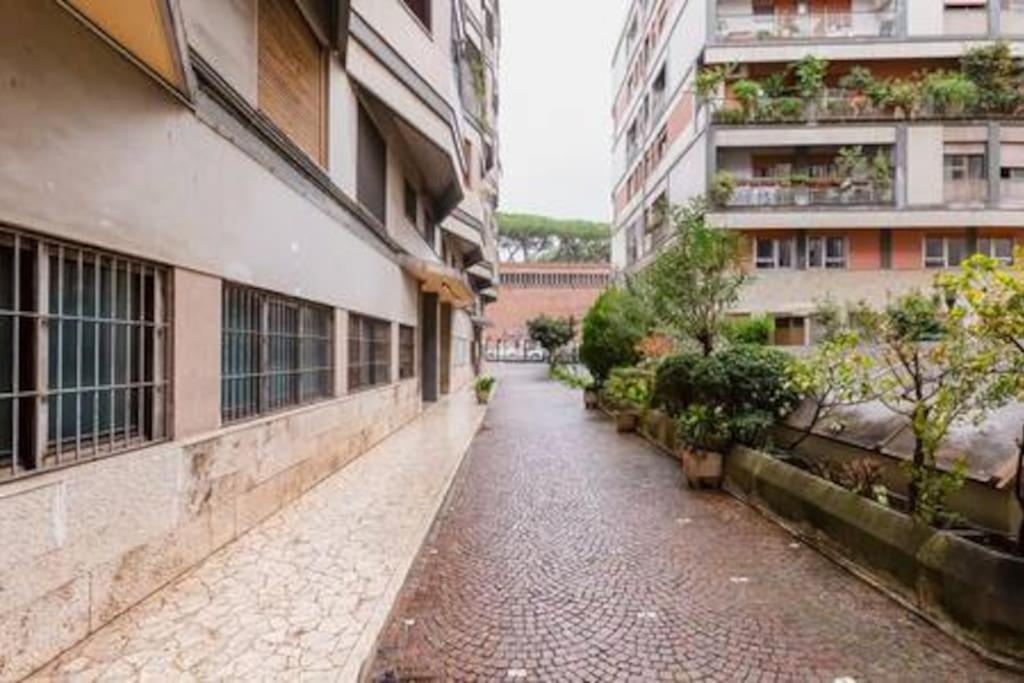 Domus Laterani By Jfm - Comfortable Big Terrace Colosseo Apartment