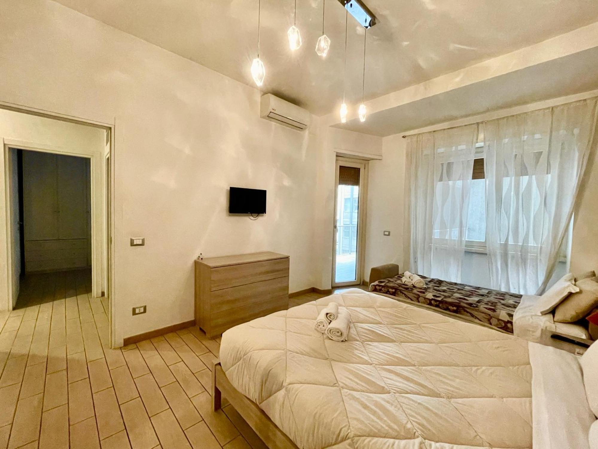 Domus Laterani By Jfm - Comfortable Big Terrace Colosseo Apartment