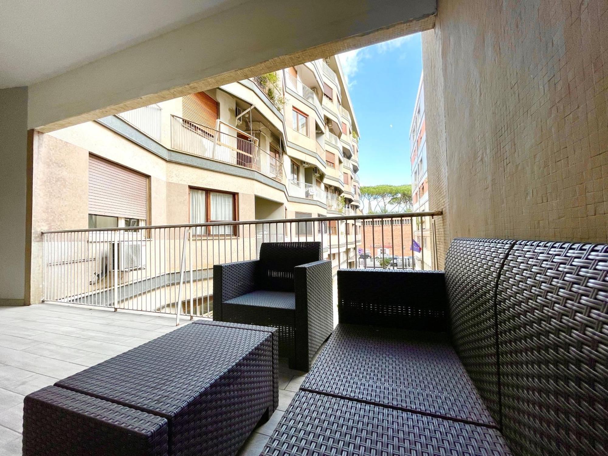 Domus Laterani By Jfm - Comfortable Big Terrace Colosseo Apartment